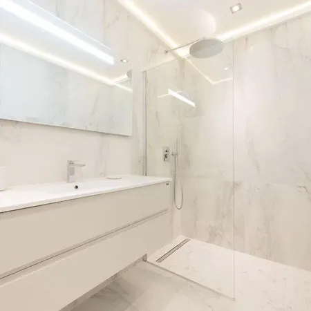 Center Le Marais By Studio Prestige * Parigi