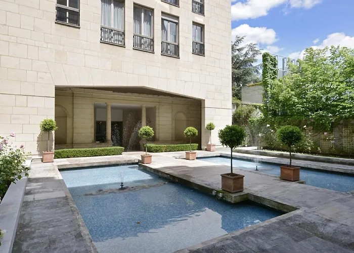 Center Le Marais By Studio Prestige Paris